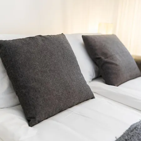 Glogowska Spacious By Bookinghost Posen