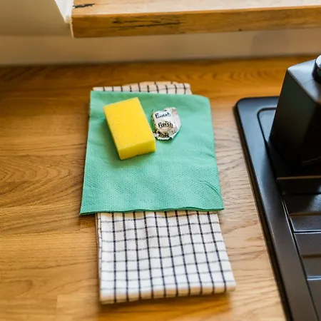 Glogowska Spacious By Bookinghost شقة