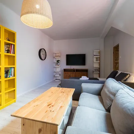 Glogowska Spacious Apartment *