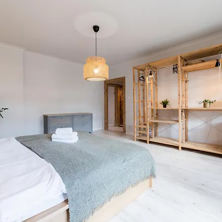 Glogowska Spacious *