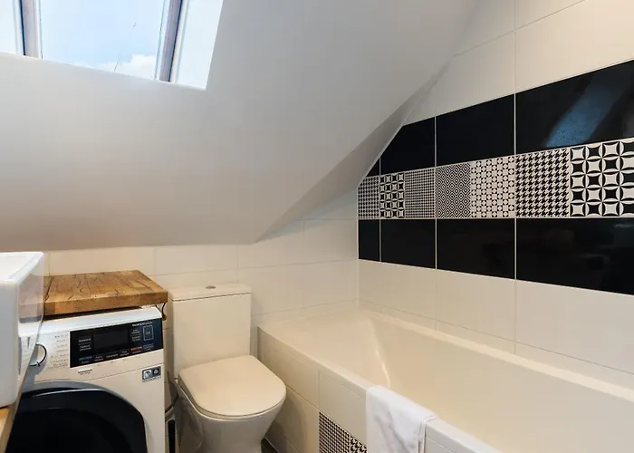 Glogowska Spacious By Bookinghost * Posen