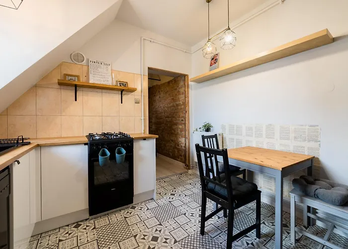 Glogowska Spacious By Bookinghost Apartment *